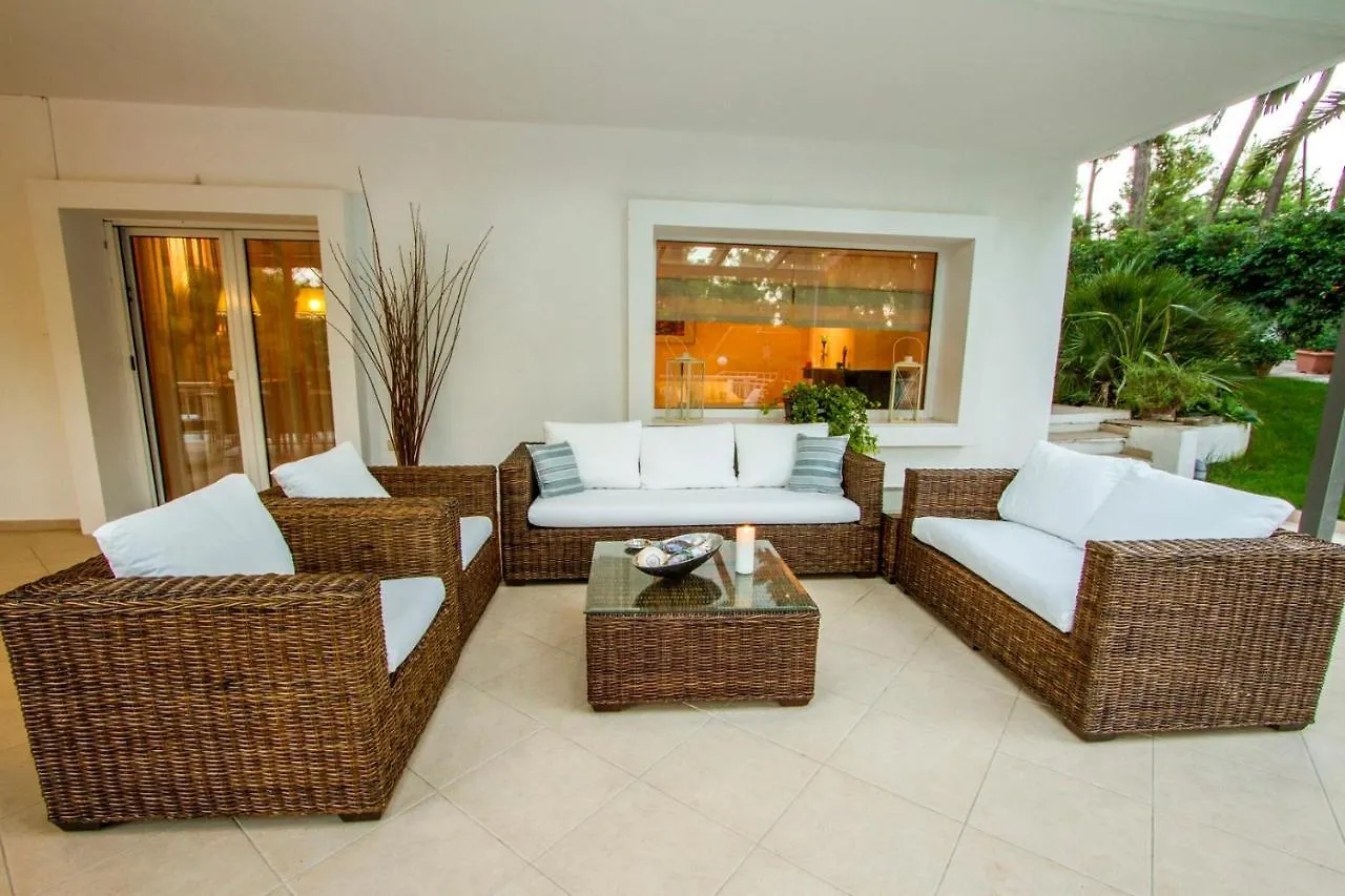 Muses Villas Resort Sani