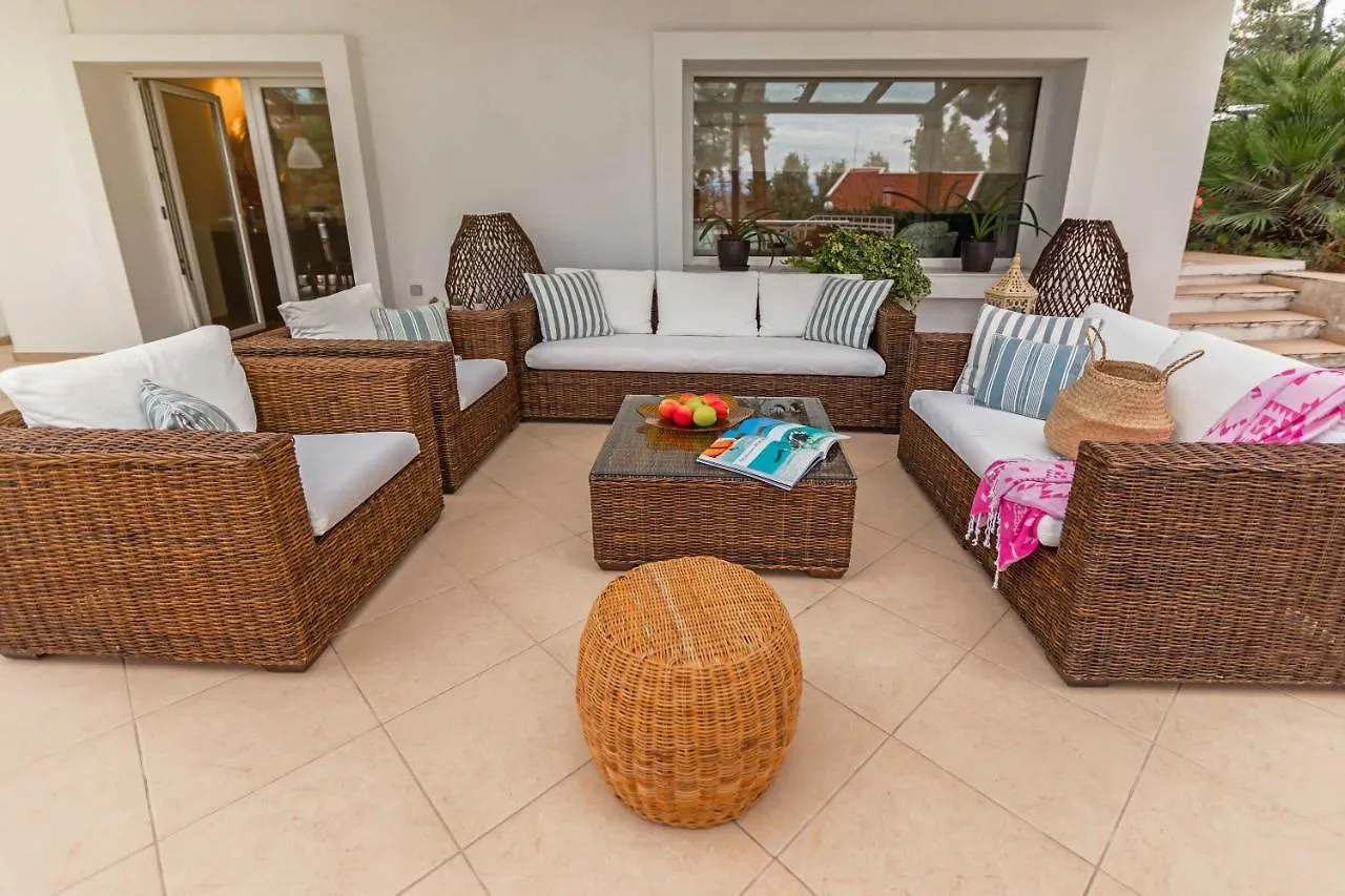 Muses Villas Resort Sani