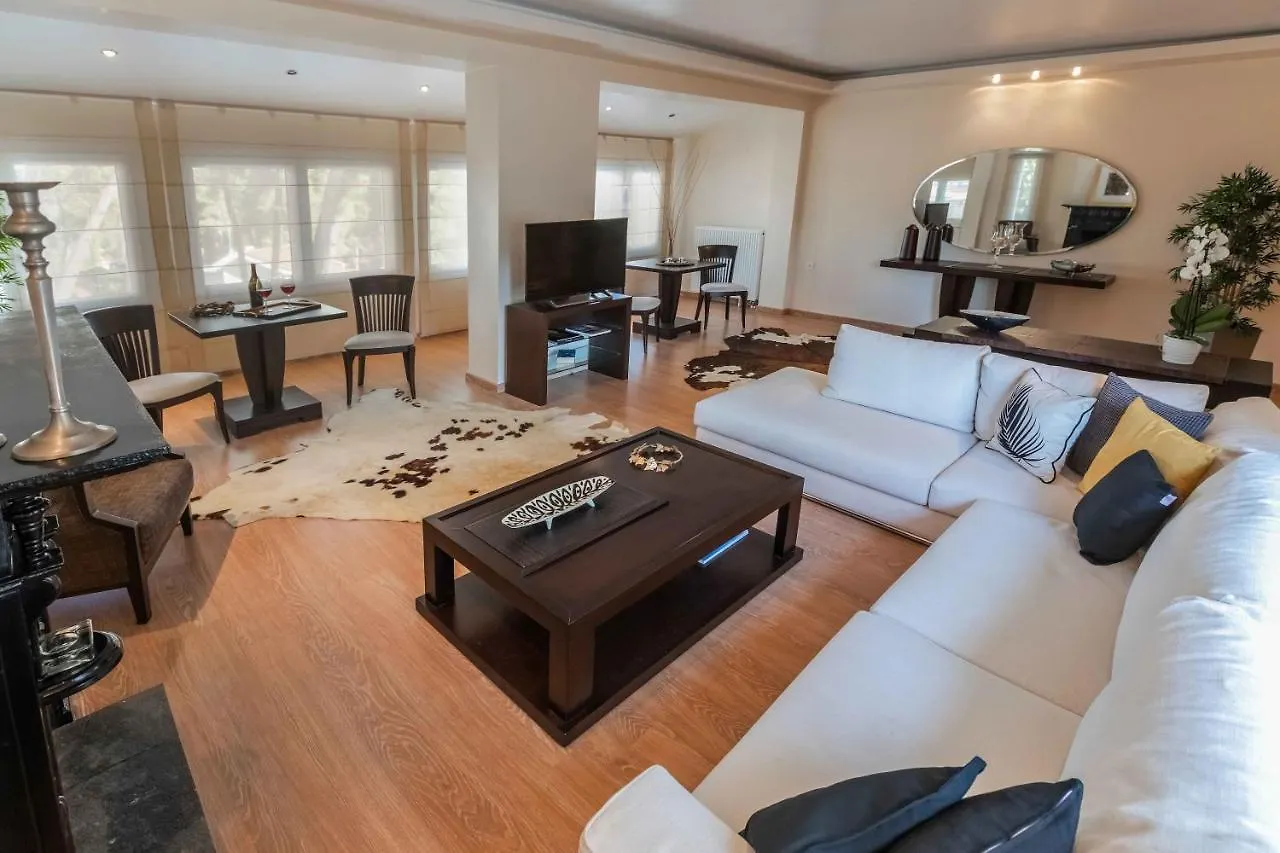 Muses Villas Resort 撒尼海滩
