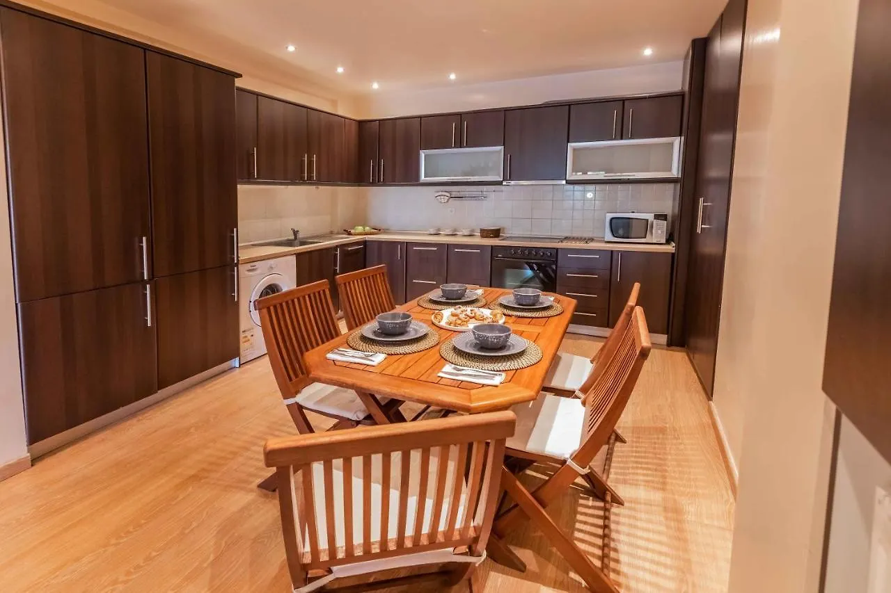 Muses Villas Resort 撒尼海滩